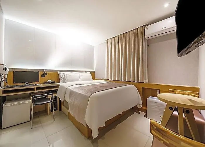 Hotel Sindorim November